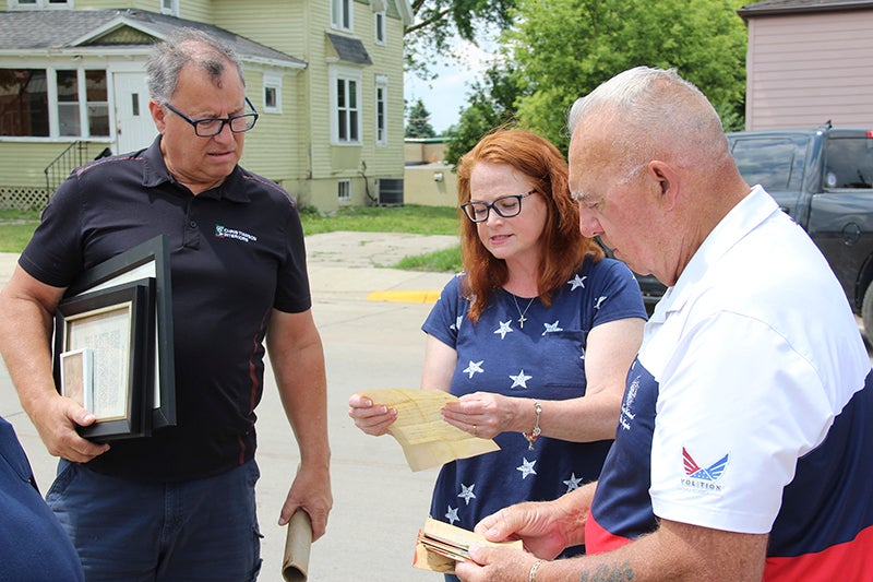 Minnesota Vikings give diehard fans a chance to show team pride on license  plates - Albert Lea Tribune