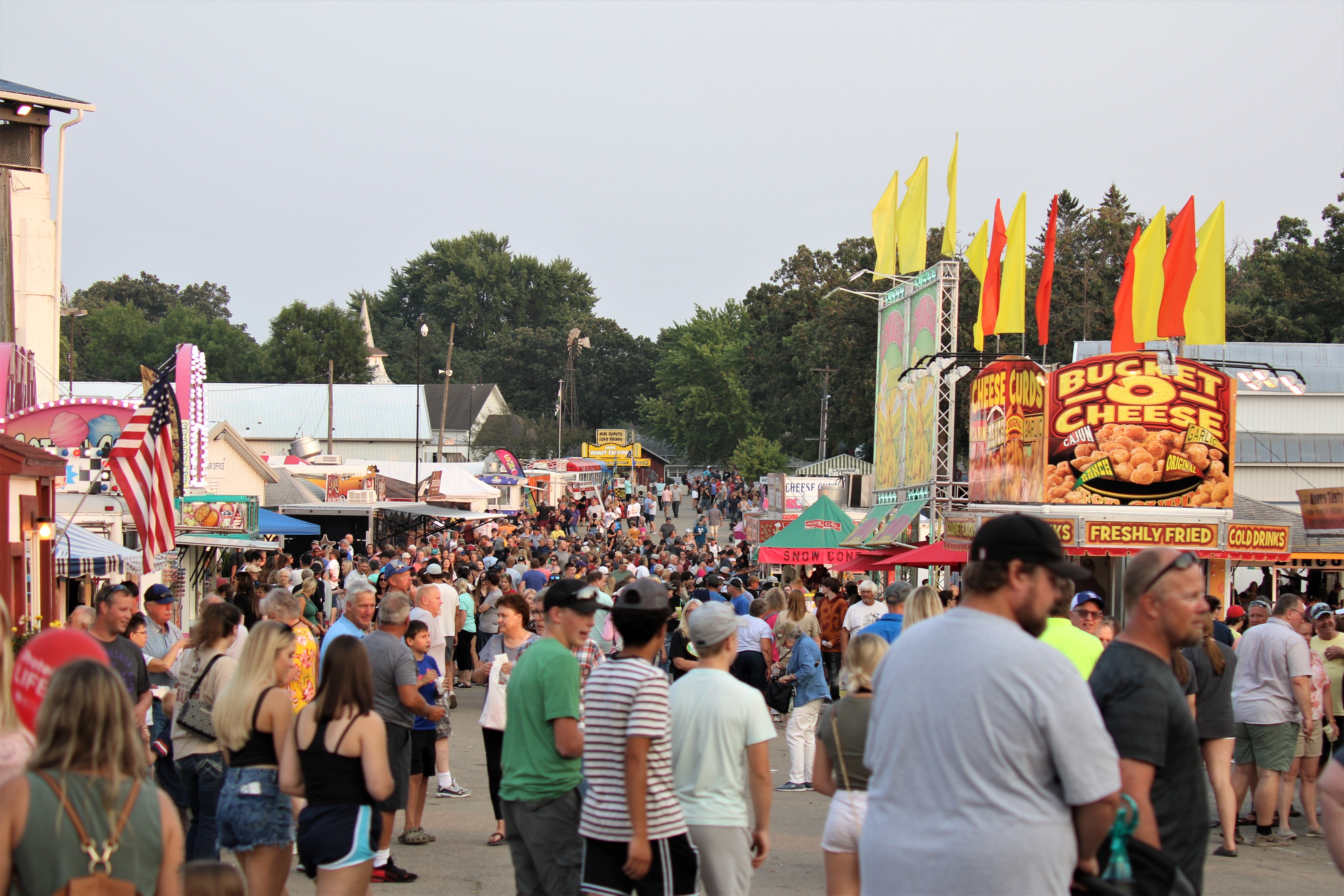 Scenes From The First Day At The Fair - Albert Lea Tribune 